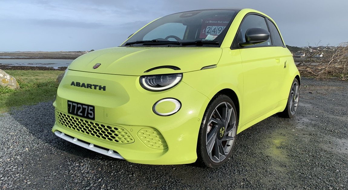 Abarth2 (2)