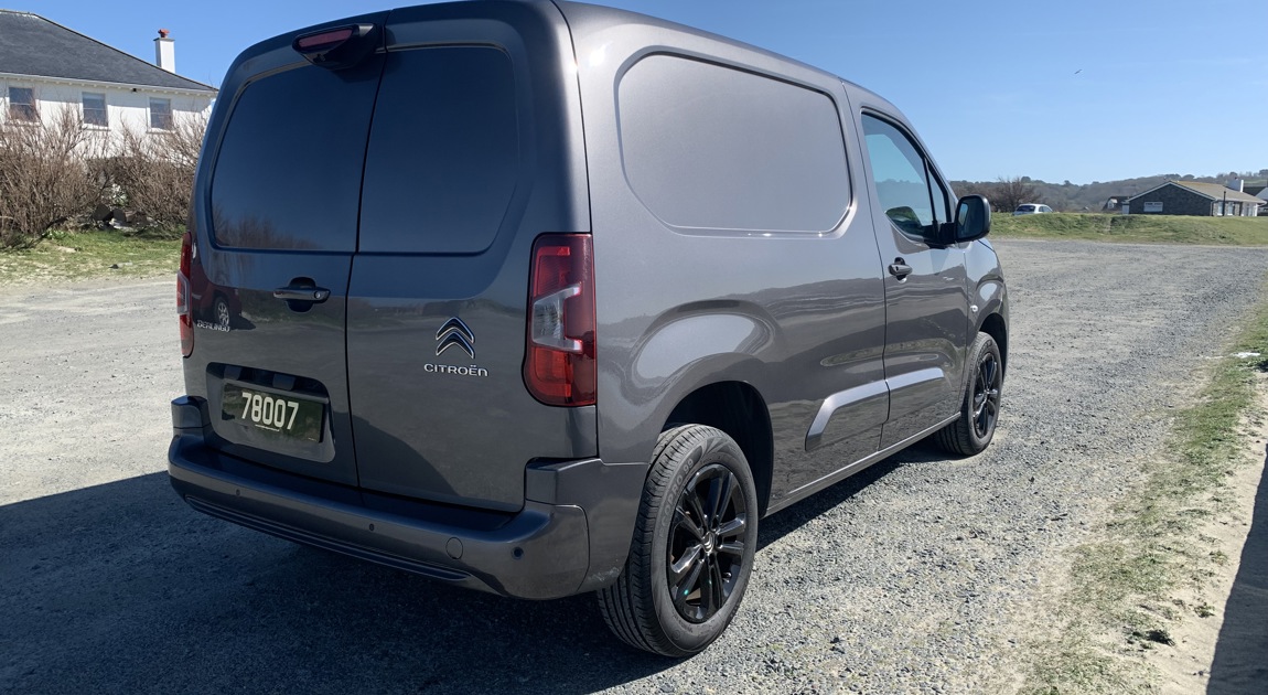 Van6 (1)